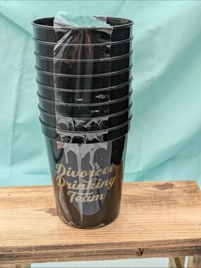 Divorcee Drinking Team Black Party Cups Set Of 8